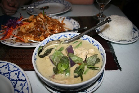 green-curry-at-thai-nakorn