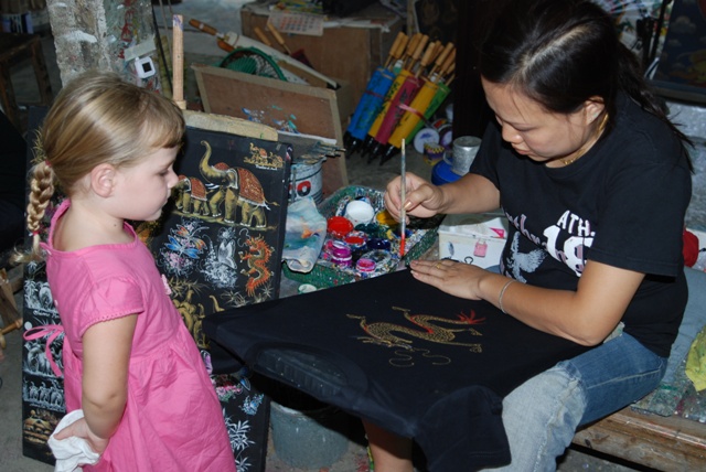 watching-gavins-shirt-being-painted