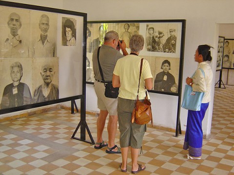 Tour the history of Cambodia's wars