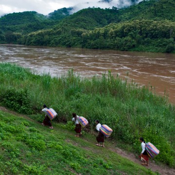 Life along the Mekong River in Laos